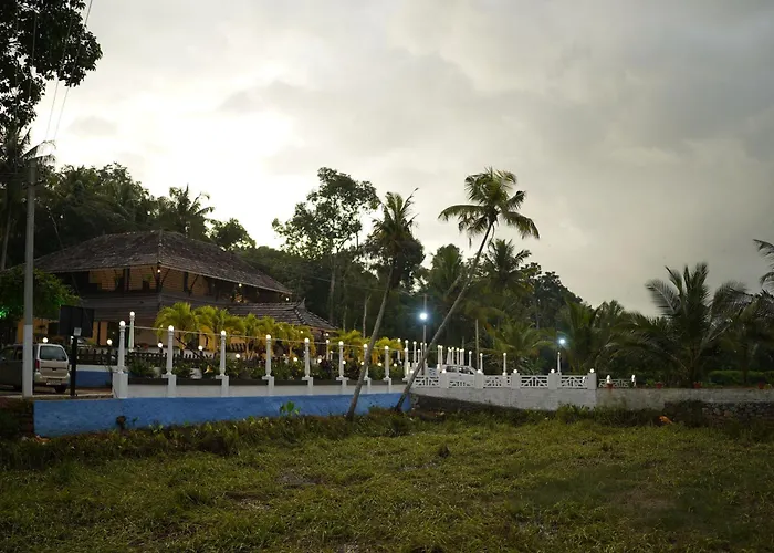 Arayathu Heritage Villa Resort